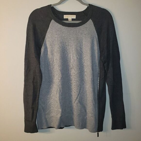 MICHAEL KORS GRAY SWEATER SIZE MEDIUM - Picture 1 of 5